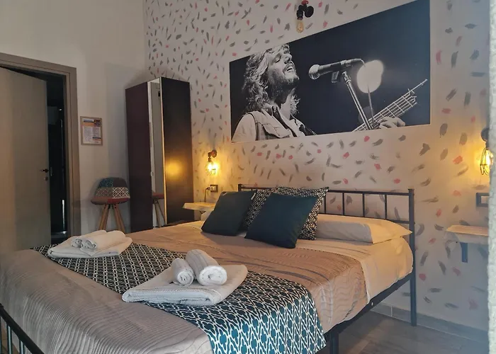 Artisti Sustinea Rooms Napoli
